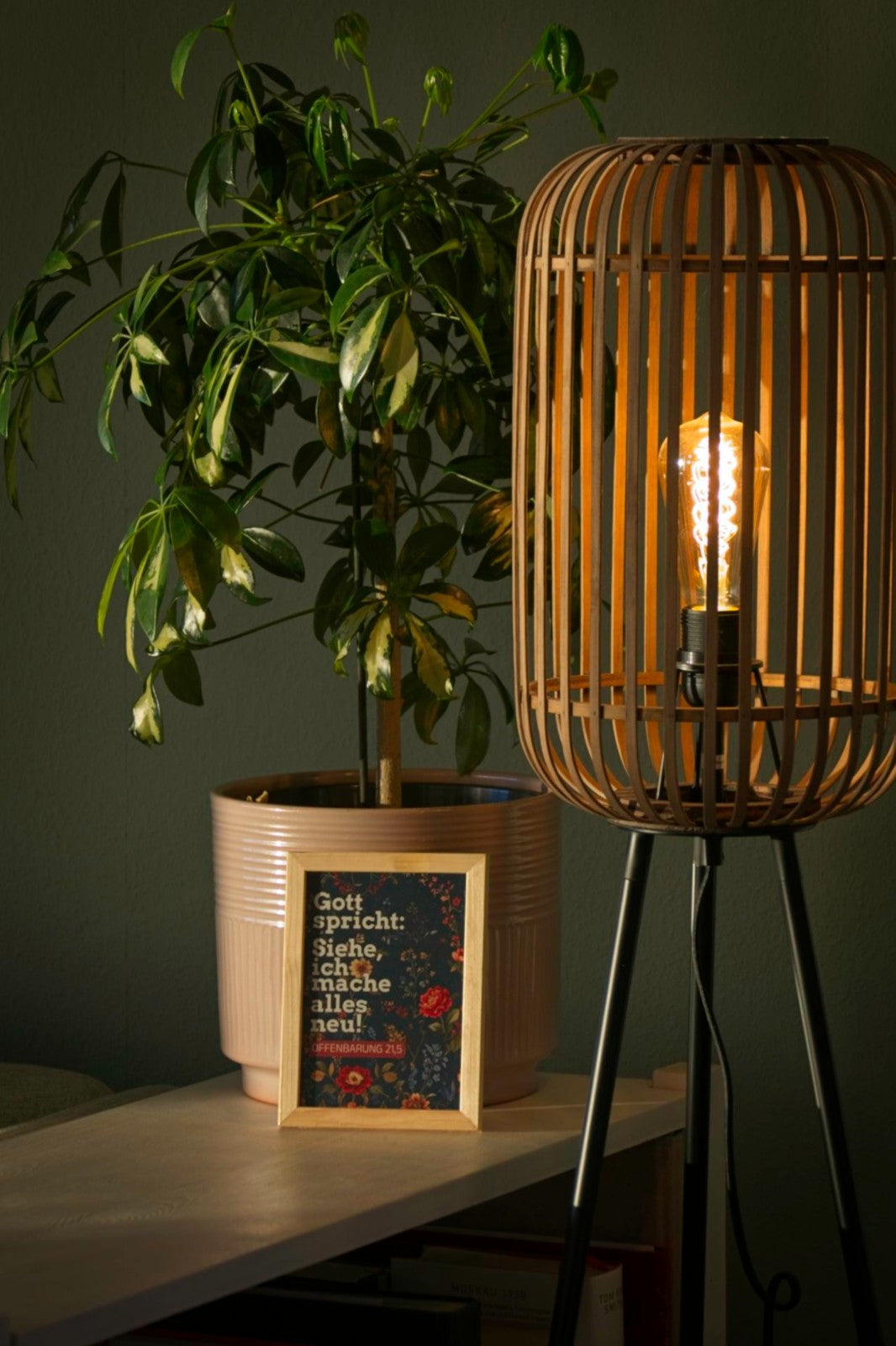 Karte A6 Jahreslosung 2026 - "Siehe, ich mache alles neu" - Florales Muster